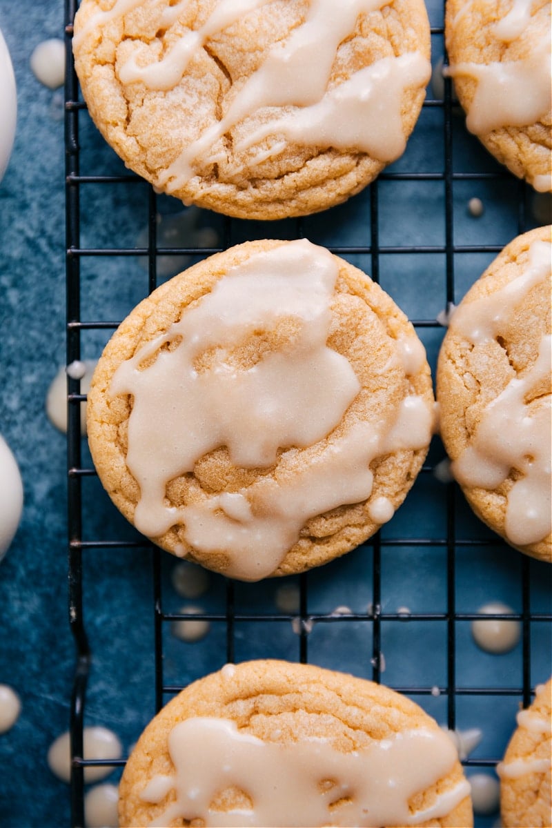 Up close overhead image of the maple cookies with the icing on top