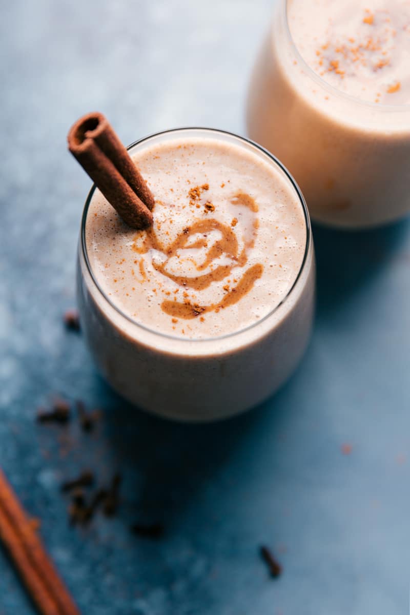 Overhead image of the chai smoothie