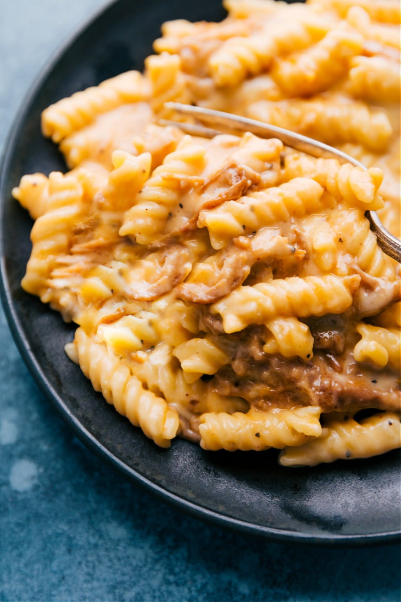 Bbq Pork Mac and Cheese on a plate ready to be eaten