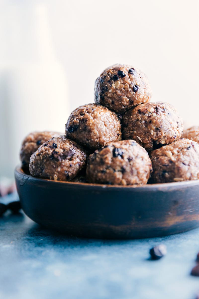 Blueberry Energy Bites in a bowl