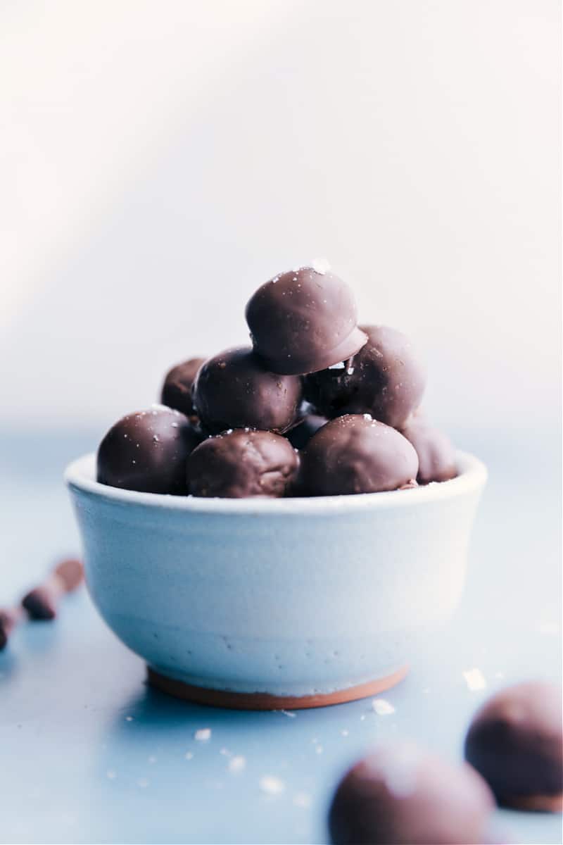 Image of the Healthy Chocolate-Covered Caramels in a bowl