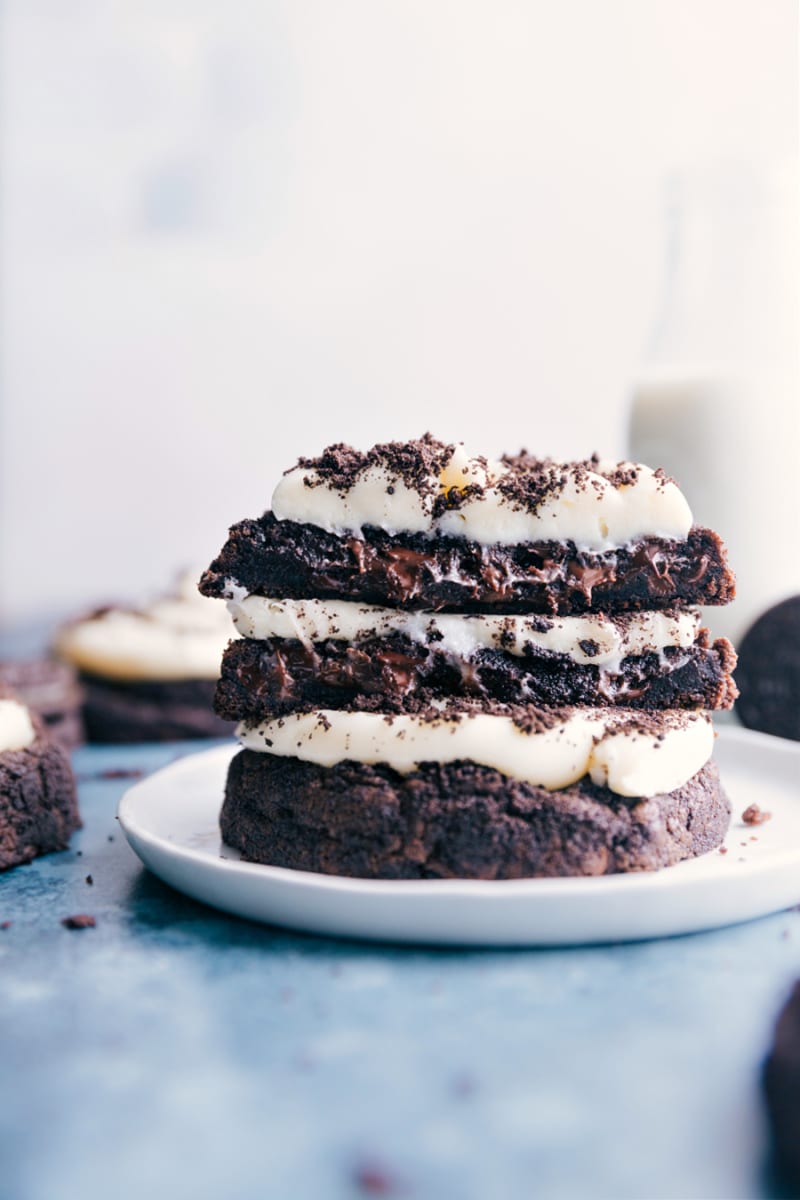 Image of the Crumbl Oreo Cookies stacked on top of each other