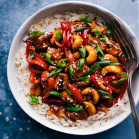 Cashew Chicken (In 20 Minutes!)