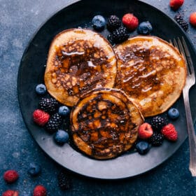 The BEST Healthy Pancakes