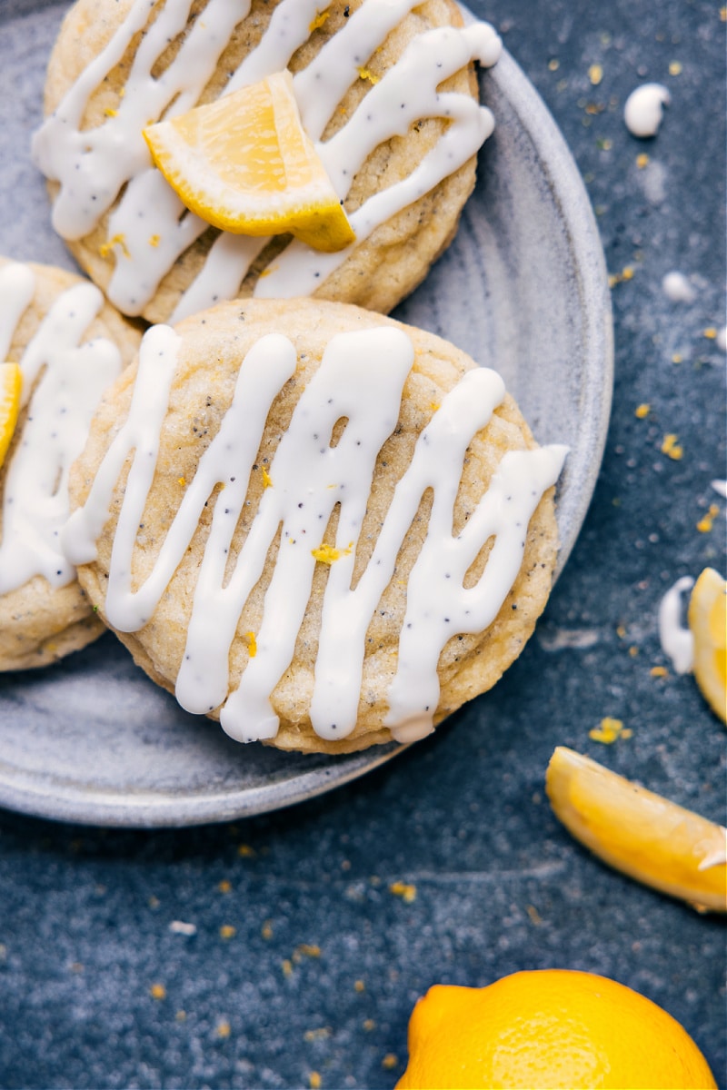 Overhead image of the Lemon Poppyseed Cookies on a plate