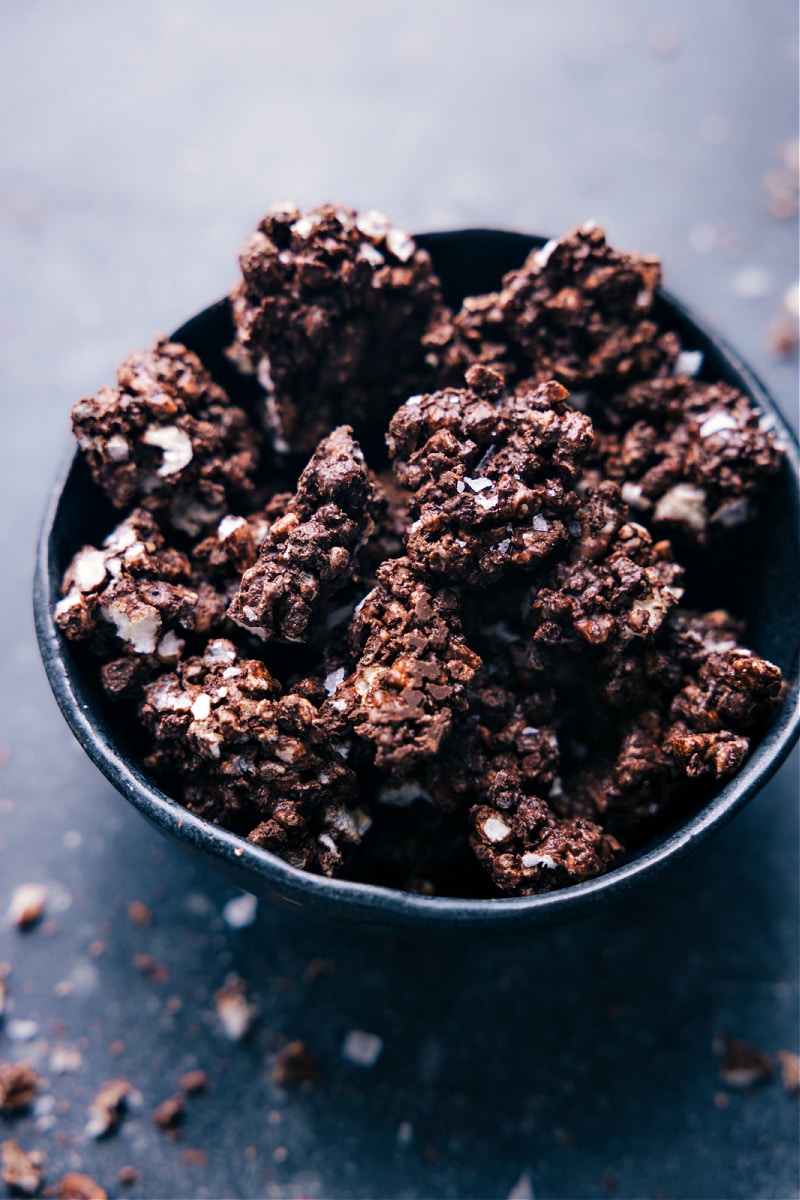 A bowl of Healthy Crunch Bars