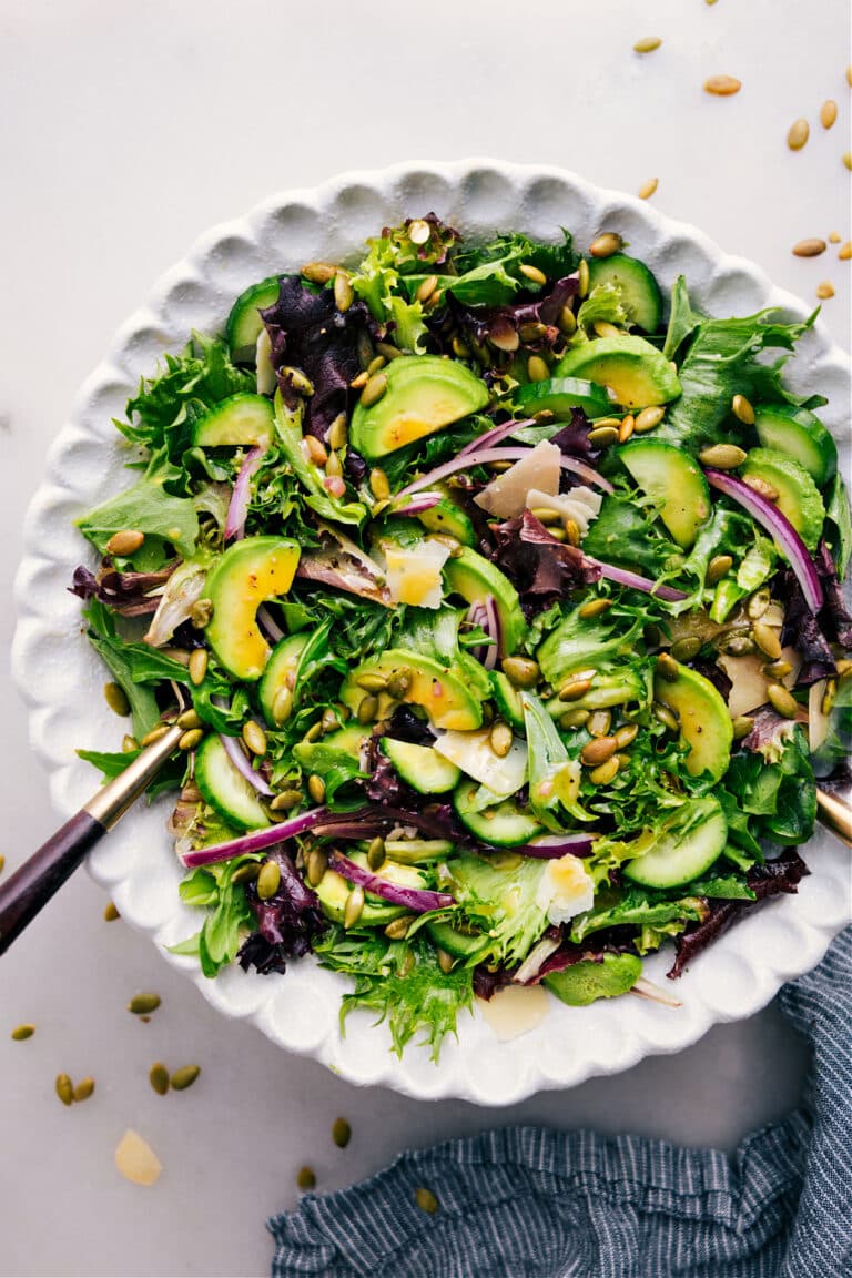 Nani's Favorite Everyday Garden Salad