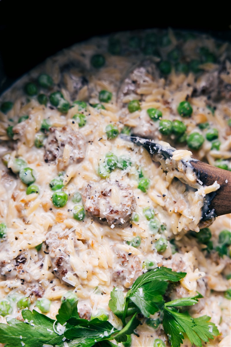 Up-close overhead image of the dinner in the pot