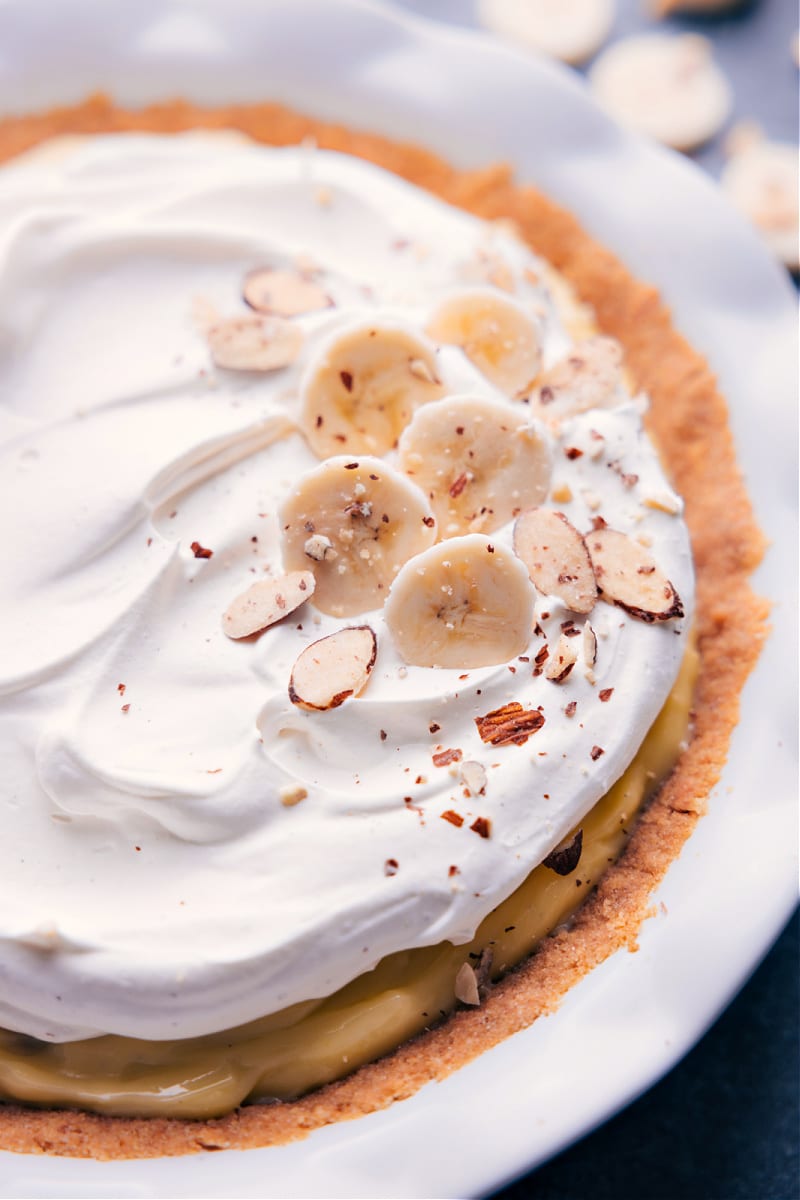 Up-close overhead image of the Banana Cream Pie, ready to be enjoyed