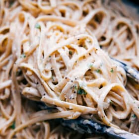 Fettuccine Alfredo