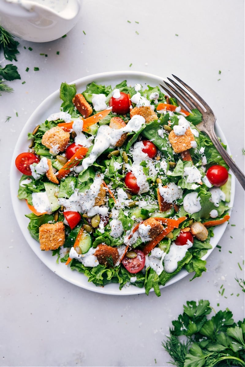 Image of a fully dressed salad ready to be enjoyed