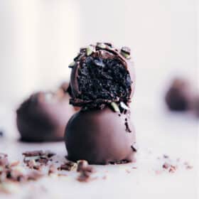 Mint Oreo Truffles