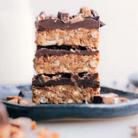 Pretzel Peanut Butter Bars (No-Bake!)