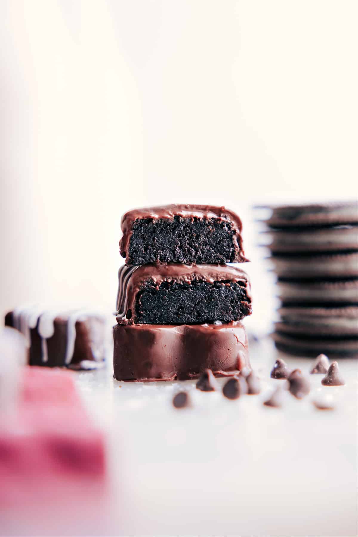Image of several Heart Oreo Truffles stacked on a surface