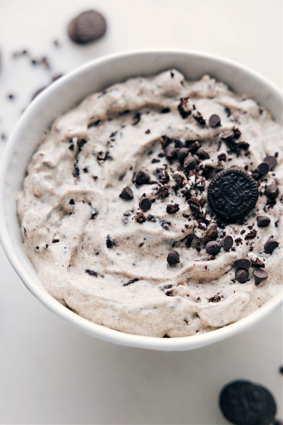 Oreo Fluff in a bowl ready to be enjoyed.