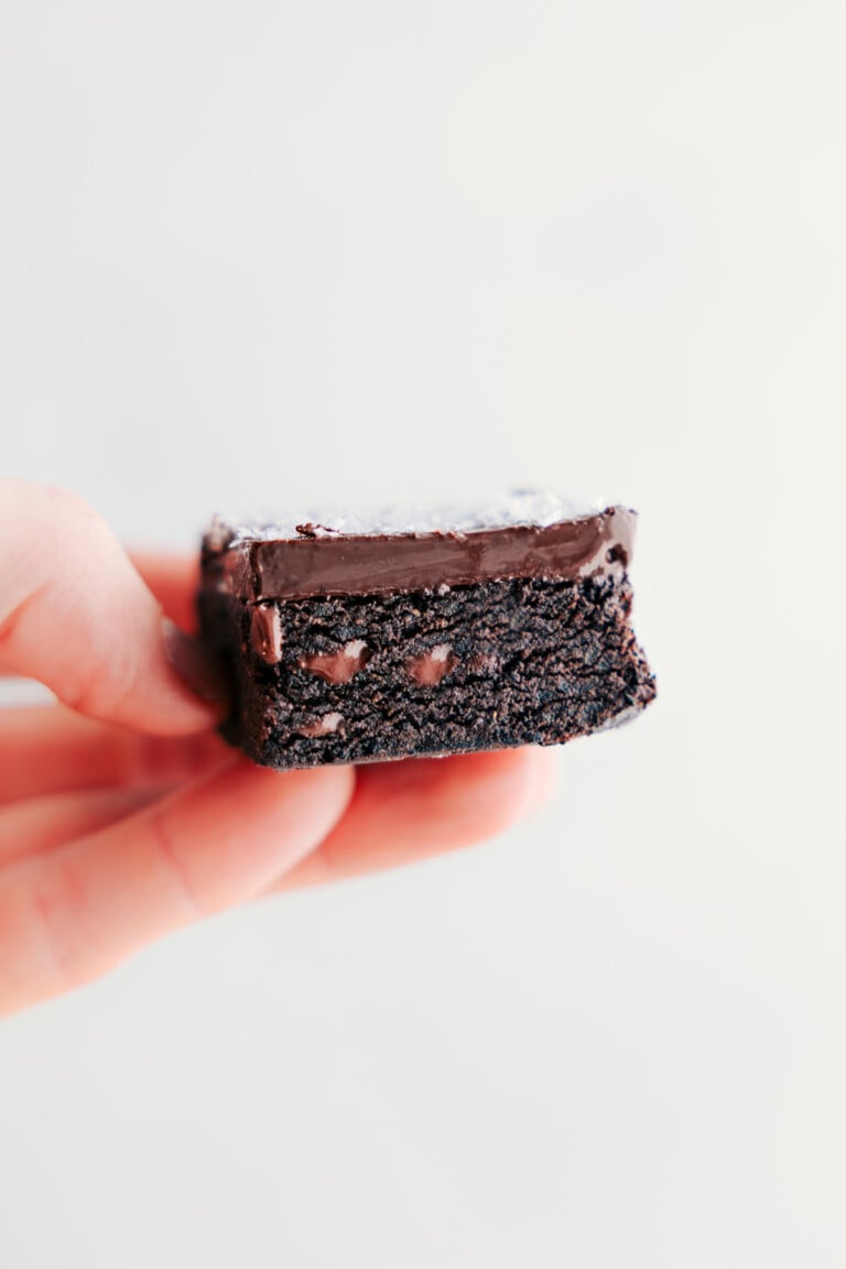 Simple Date Brownies