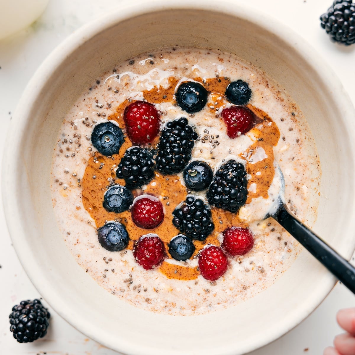 Fresh berries topping the Overnight Oats Recipes, ready to enjoy.